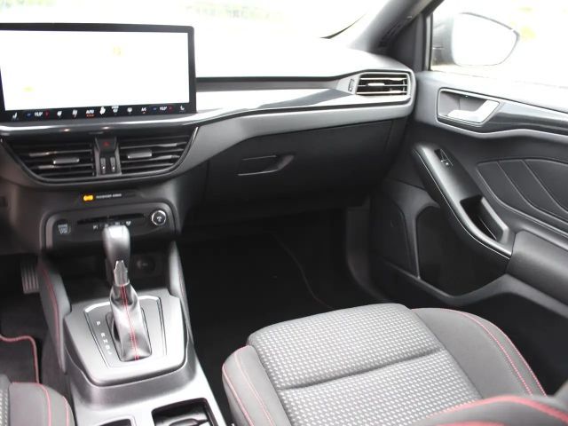 Ford Focus EcoBoost ST Line