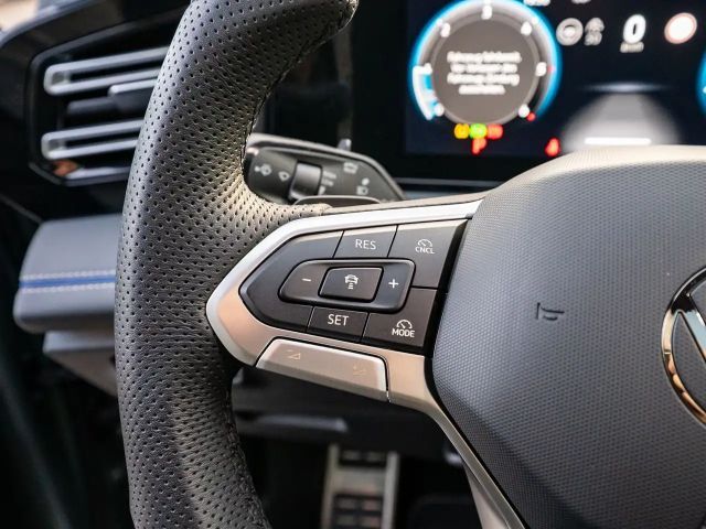 Volkswagen Tiguan 4Motion DSG R-Line