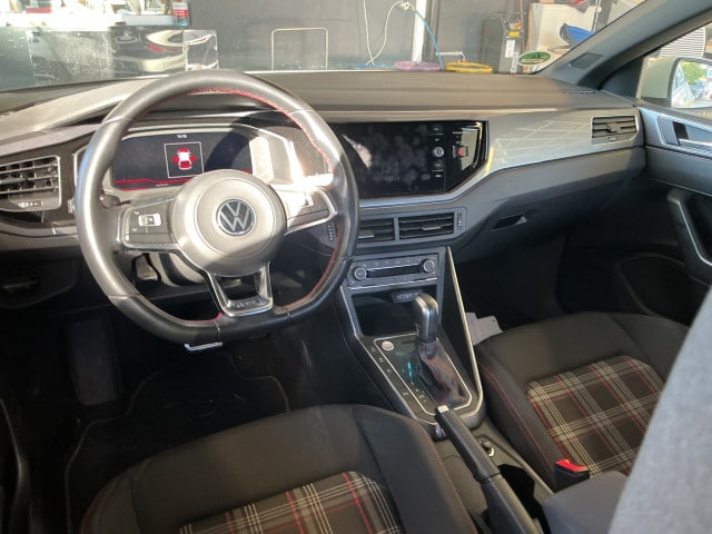 Volkswagen Polo 2.0 TSI DSG GTI