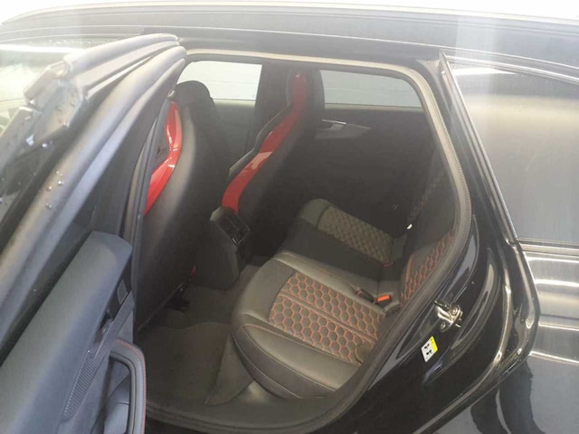 Audi RS4 Avant Quattro