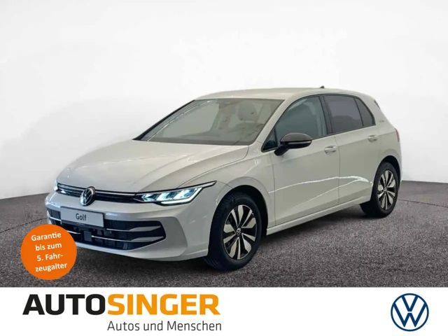 Volkswagen Golf 1.5 eTSI DSG