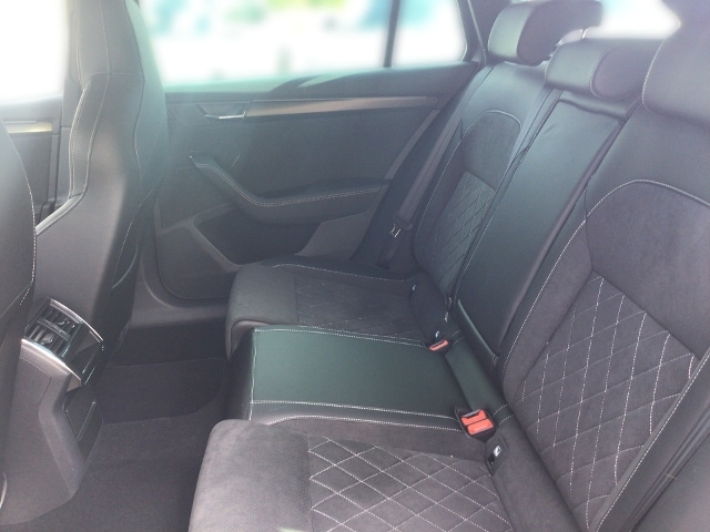 Skoda Superb 2.0 TDI Combi