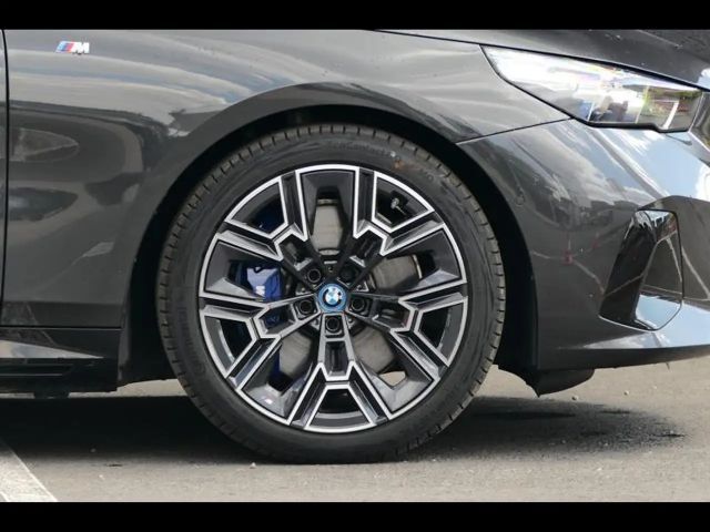 BMW i5 M60 Touring xDrive