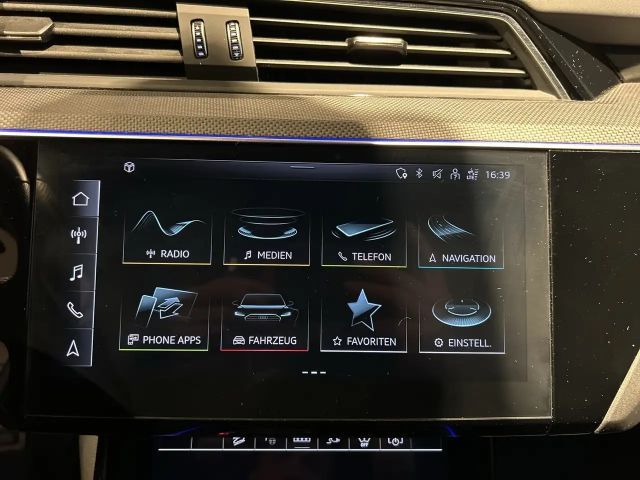 Audi Q8 e-tron 55 Quattro S-Line