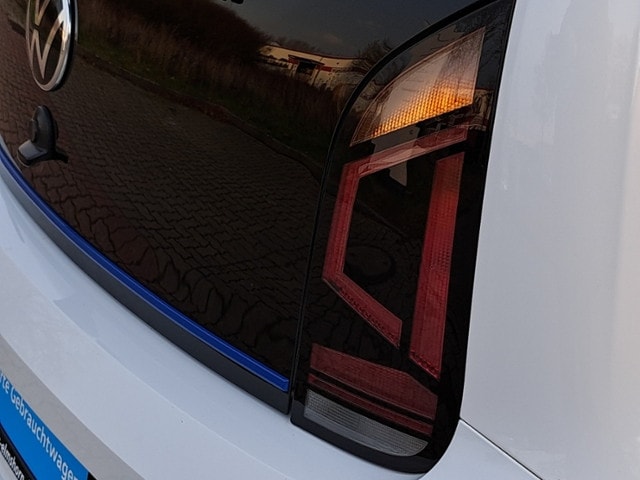 Volkswagen e-up! Plus Style