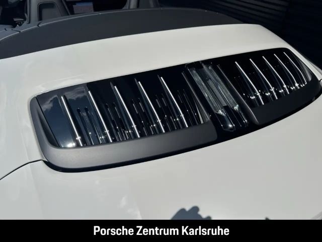 Porsche 992 Cabrio Carrera GTS