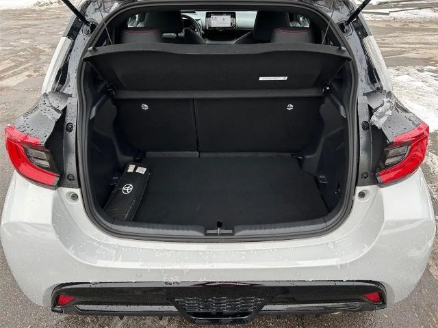 Toyota Yaris GR Hybride VVT-i