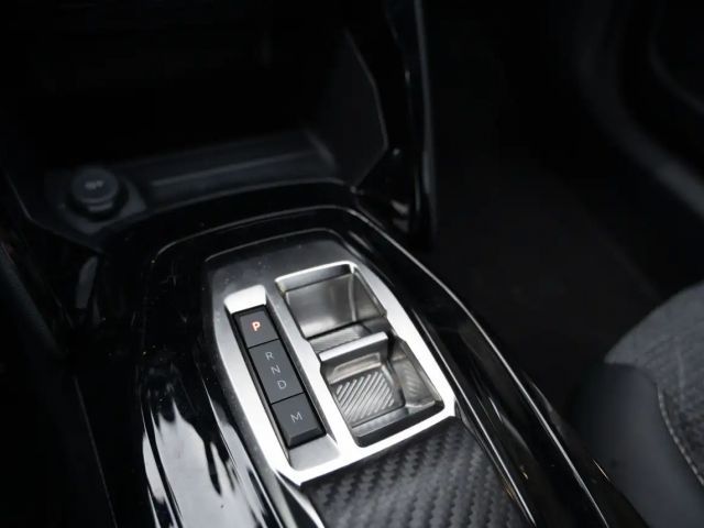 Peugeot 2008 Allure Pack EAT8 PureTech