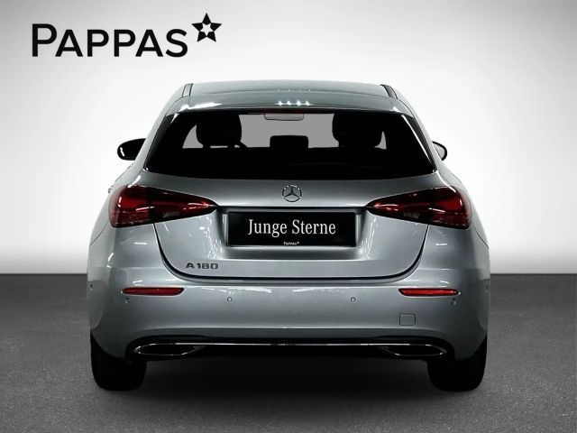 Mercedes-Benz A 180 Hatchback