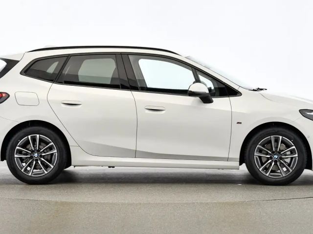 BMW 218 218d Active Tourer Sedan