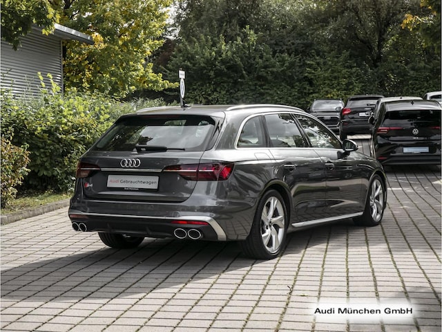 Audi S4 Avant Quattro