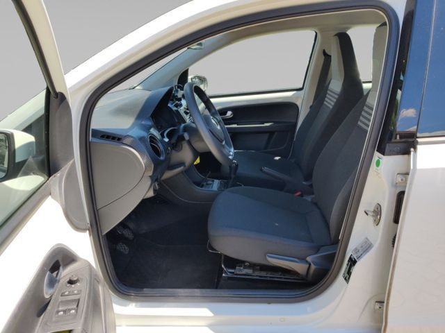 Volkswagen up! Move Move up!