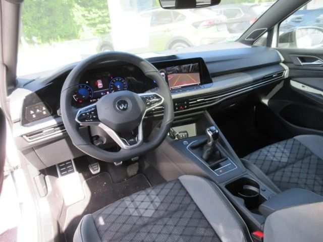 Volkswagen Golf 1.5 TSI IQ.Drive R-Line