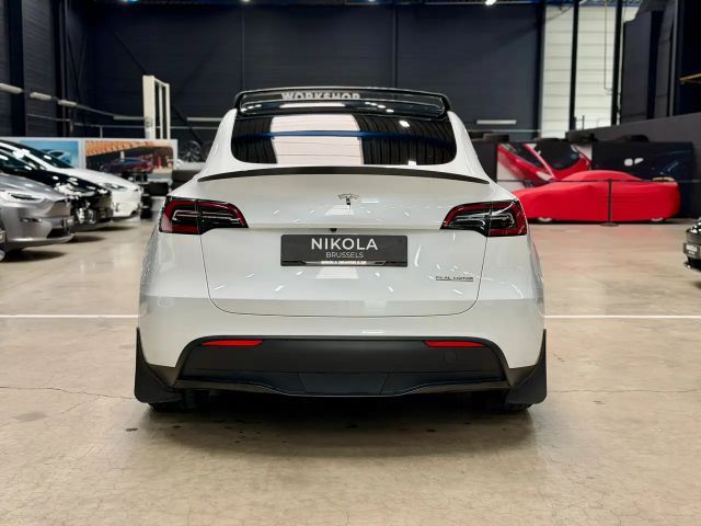Tesla Model Y Performance