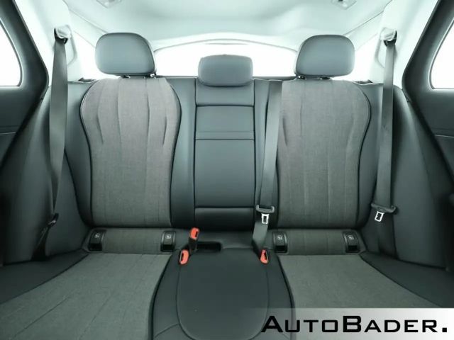 Mercedes-Benz E 220 AVANTGARDE E 220 d Estate