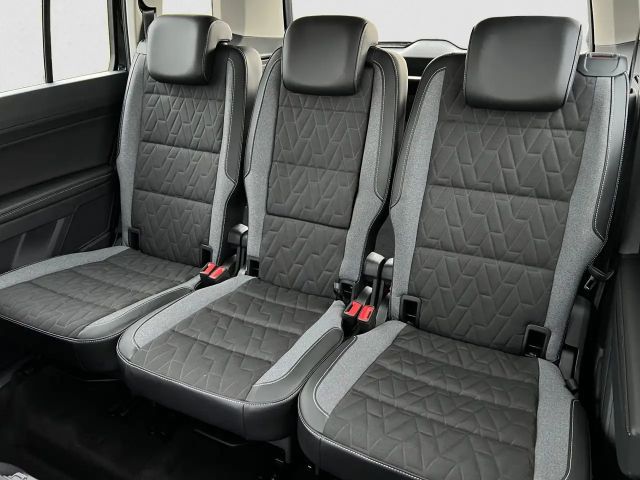 Volkswagen Touran DSG