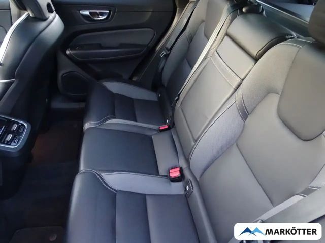 Volvo XC60 AWD R-Design