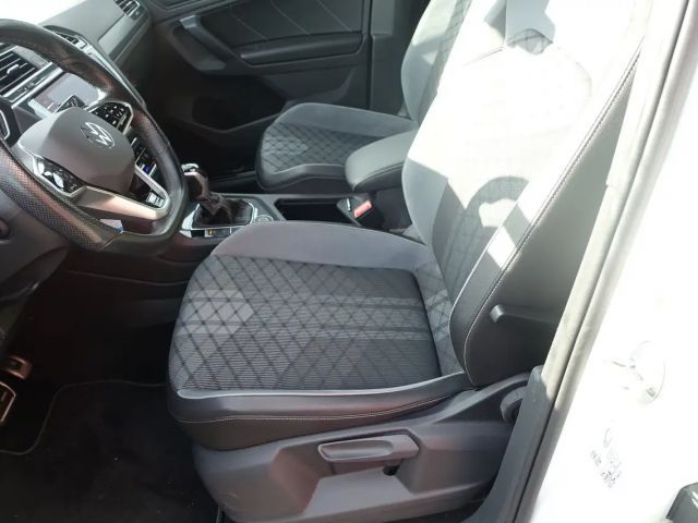 Volkswagen Tiguan 4Motion R-Line