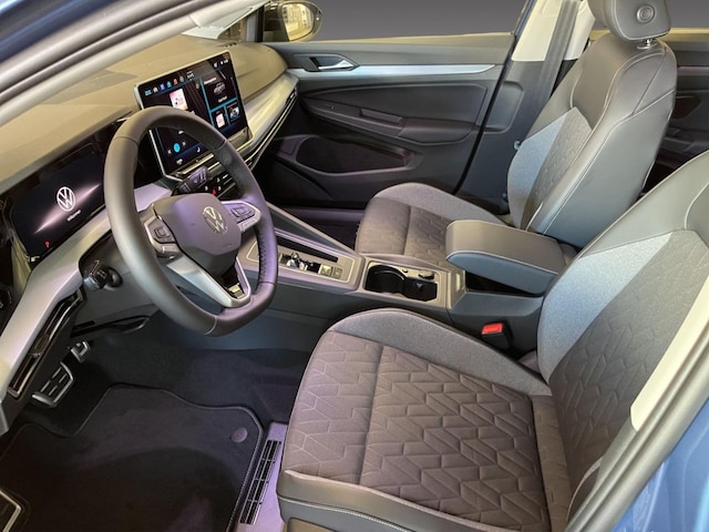 Volkswagen Golf 1.5 eTSI DSG Variant