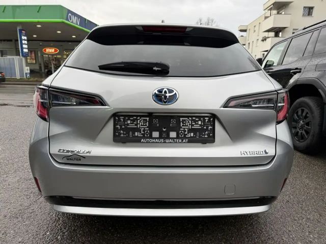 Toyota Corolla Active Hybride Touring
