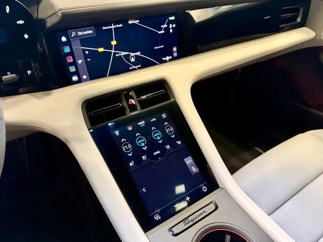 Porsche Taycan GTS Sport Turismo