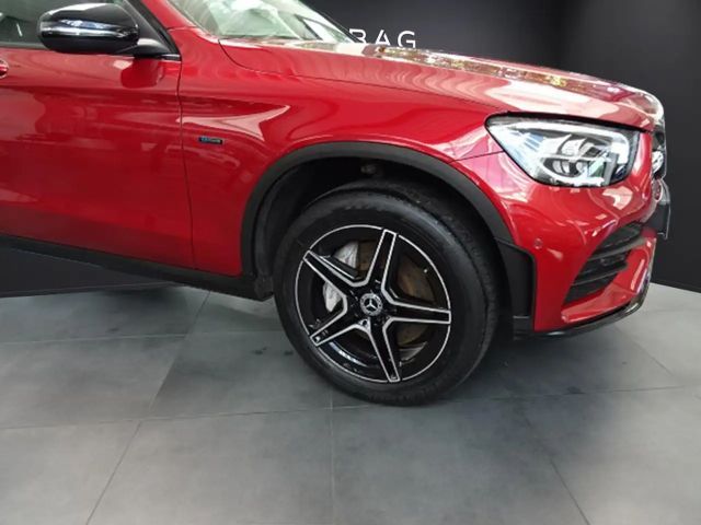 Mercedes-Benz GLC 300 4MATIC AMG Line
