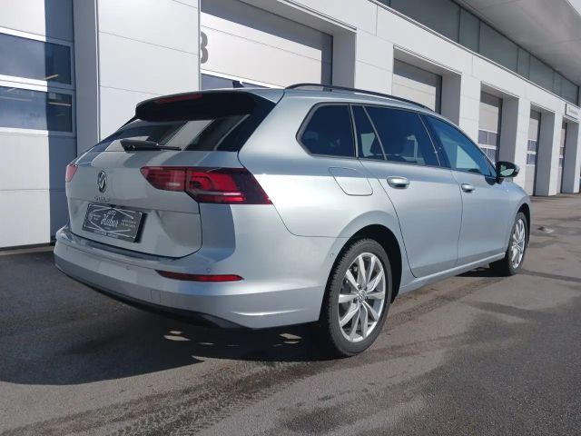Volkswagen Golf 1.5 TSI Business Life Variant