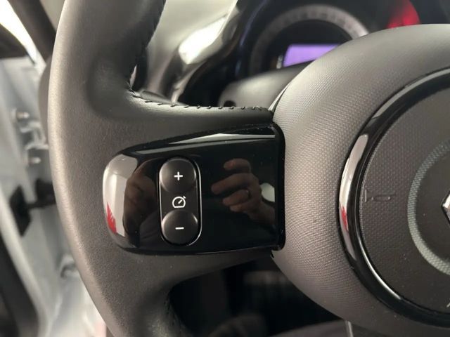 Renault Twingo SCe 65