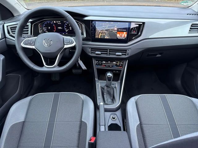 Volkswagen Polo 1.0 TSI DSG Style