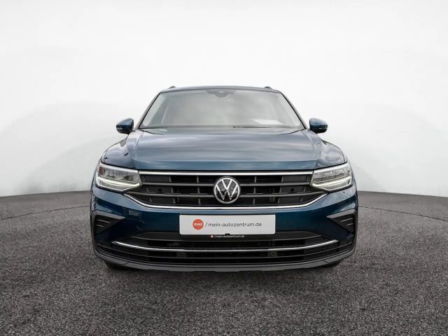 Volkswagen Tiguan 1.4 TSI Life eHybrid