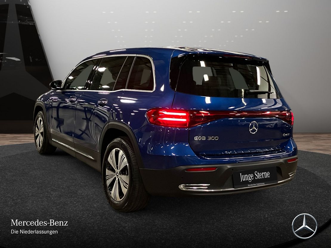 Mercedes-Benz EQB 300 4MATIC