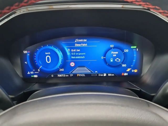 Ford Kuga Plug in Hybrid ST Line X