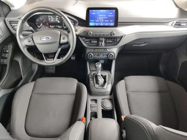 Ford Focus Titanium Wagon