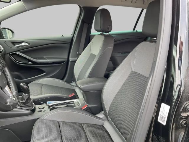 Opel Astra Elegance Sports Tourer