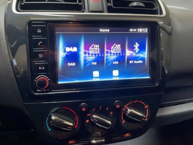 Mitsubishi Space Star Star