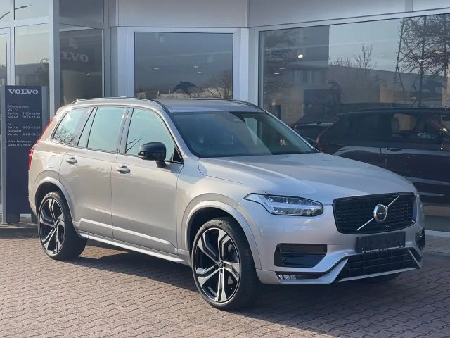 Volvo XC90 AWD Dark Plus
