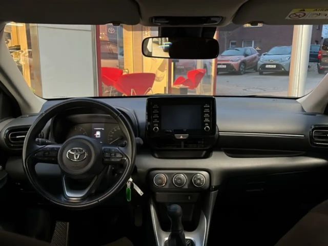 Toyota Yaris 1.0 VVT-i Comfort Hatchback VVT-i