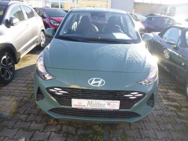 Hyundai i10 1.0