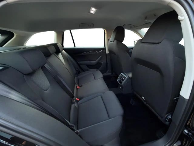 Skoda Octavia 1.5 TSI Combi Drive