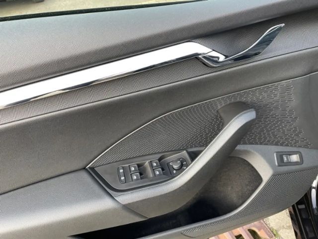 Skoda Octavia 2.0 TDI Combi Style Style