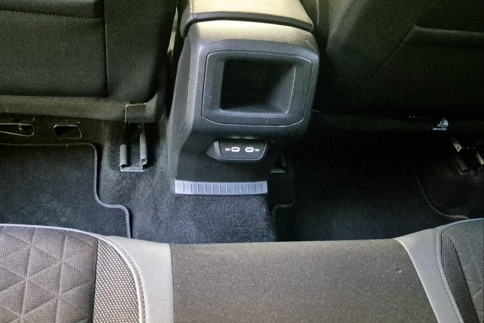 Volkswagen T-Cross 1.0 TSI Style