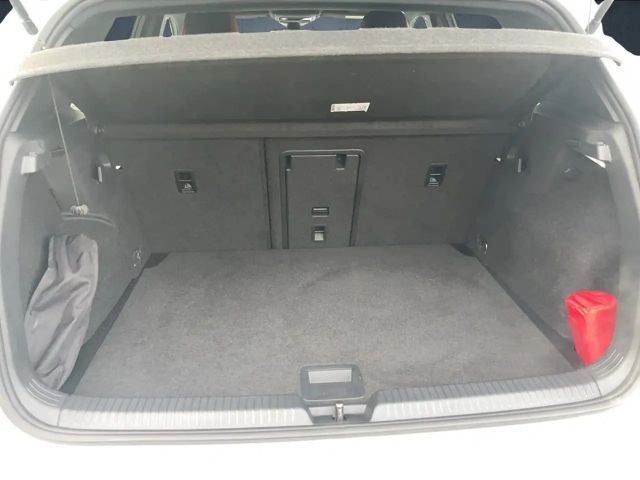 Volkswagen Golf 2.0 TSI GTI IQ.Drive