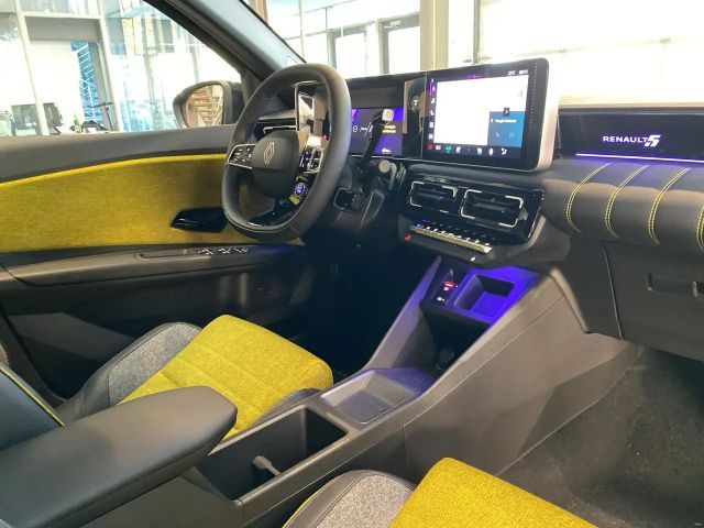 Renault 5 Comfort E-Tech Iconic