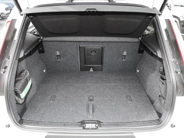 Volvo XC40 Dark Plus