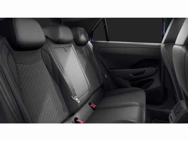 Volkswagen T-Roc 1.5 eTSI DSG R-Line