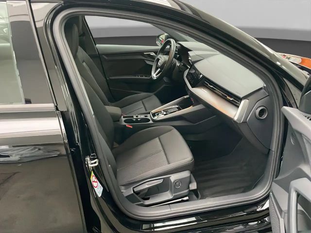 Audi A3 35 TFSI S-Tronic Sedan