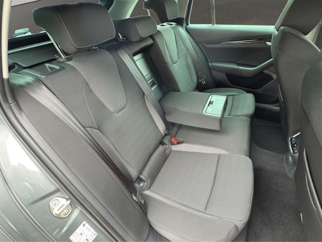 Skoda Octavia Combi Selection