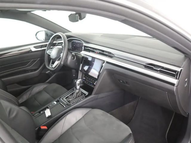 Volkswagen Arteon R-Line eHybrid