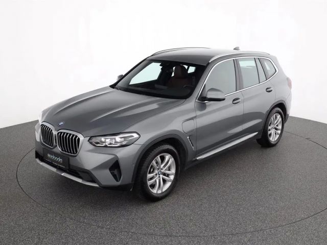 BMW X3 xDrive30e