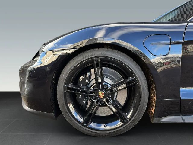 Porsche Taycan 4S